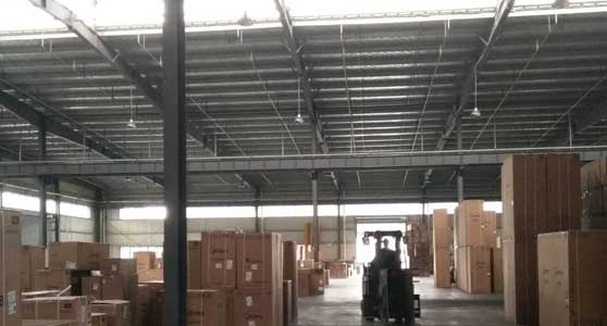 沈陽鋼結構倉庫和傳統(tǒng)混凝土倉庫有什么區(qū)別？